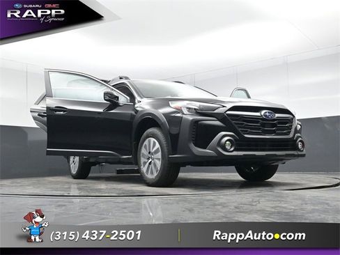 Used 2025 Subaru Outback Premium image 31