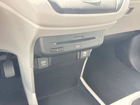 Used 2019 Honda Odyssey Touring image 29
