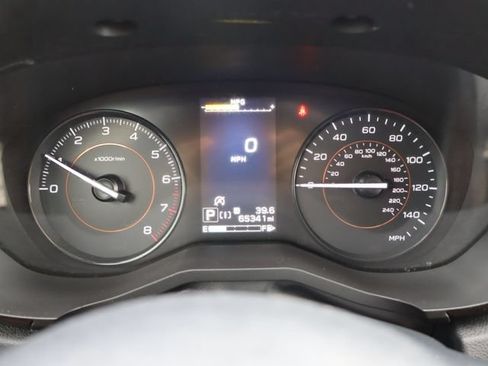 Used 2021 Subaru Crosstrek 2.0i AWD/4WD image 26