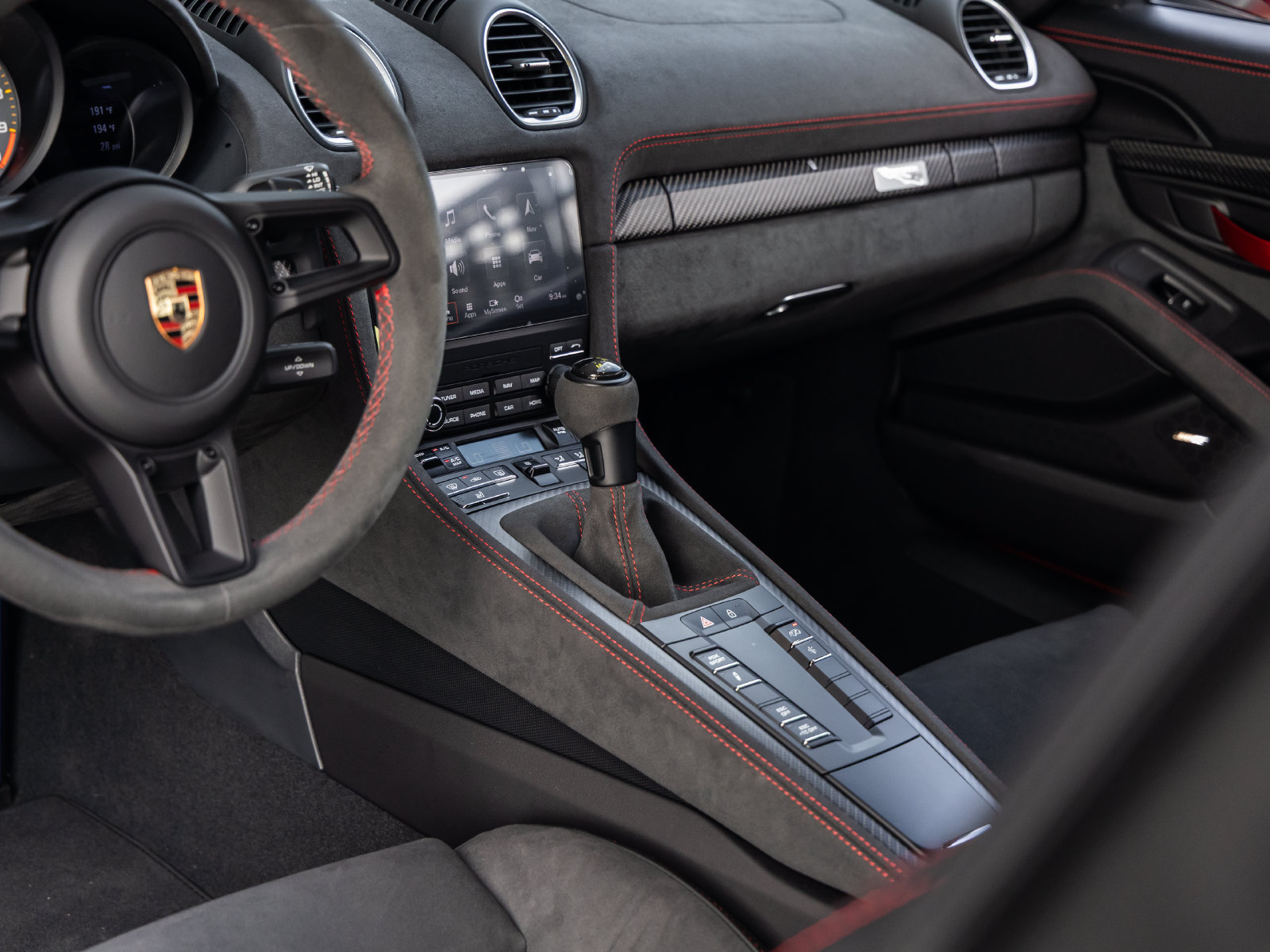 Certified 2025 Porsche 718 Boxster Spyder RS RWD image 38