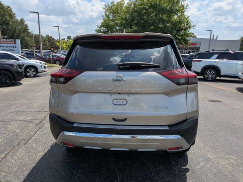Used 2022 Nissan Rogue Platinum w/ Head-Up Display Package FWD image 5