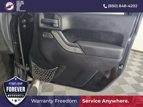 Used 2012 Jeep Wrangler Sport AWD/4WD image 22