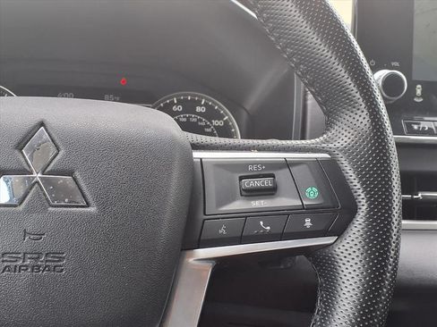 Used 2024 Mitsubishi Outlander Ralliart AWD/4WD image 24