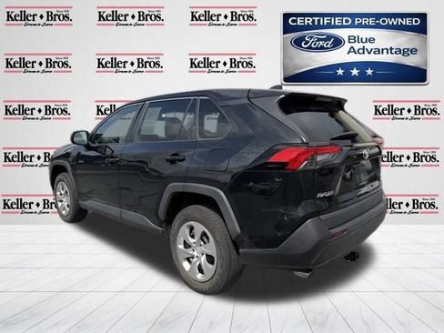 Used 2023 Toyota RAV4 LE AWD/4WD image 5