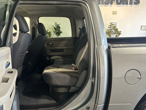 Used 2009 Dodge Ram 1500 Truck SLT image 11