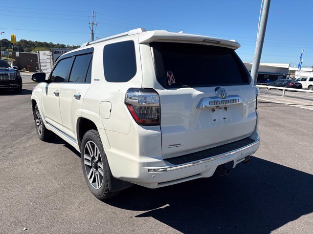 Used 2018 Toyota 4Runner Limited AWD/4WD image 5