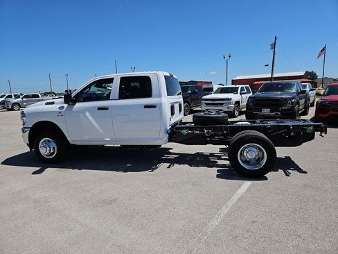 New 2026 RAM 3500 Tradesman AWD/4WD image 3