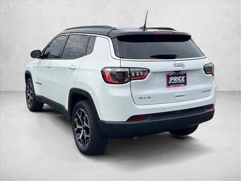 Used 2025 Jeep Compass Limited AWD/4WD image 7