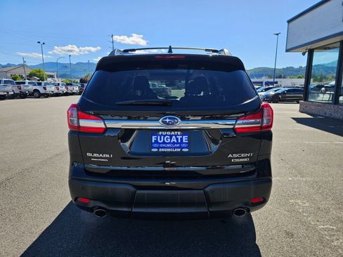 Used 2022 Subaru Ascent Touring AWD/4WD image 8