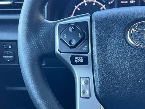 Used 2022 Toyota 4Runner SR5 RWD image 32