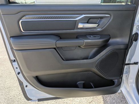 New 2026 RAM 1500 4x4 Crew Cab image 23