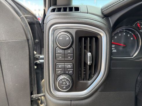 Used 2019 Chevrolet Silverado 1500 LTZ w/ LTZ Plus Package AWD/4WD image 24