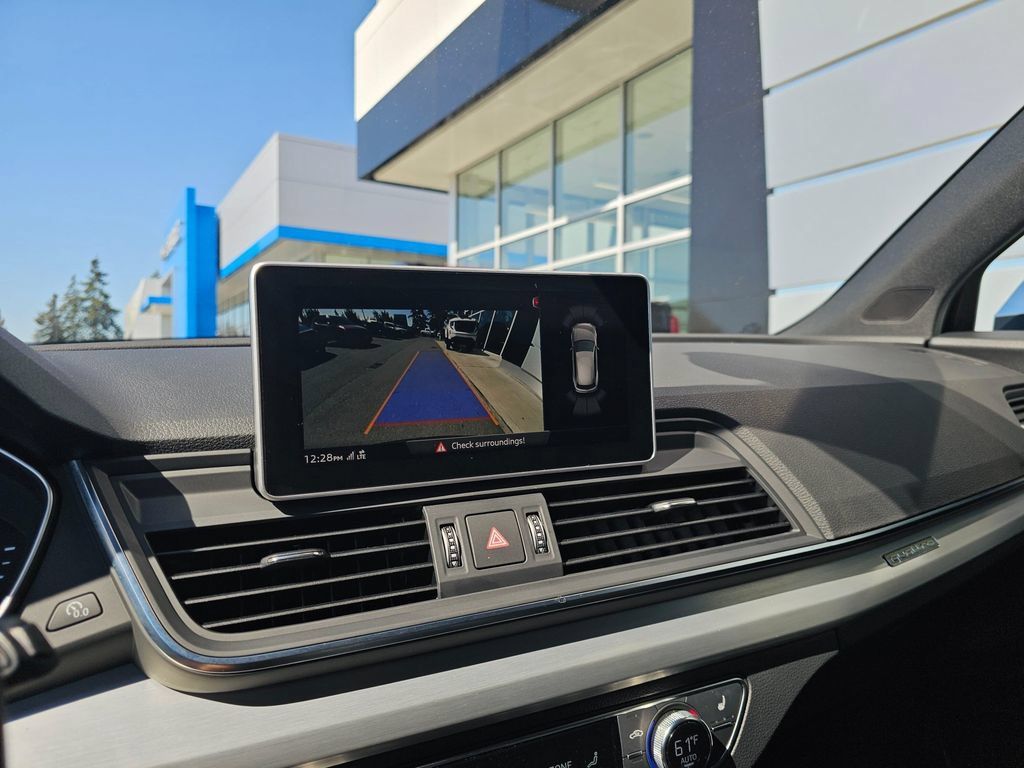 Used 2018 Audi SQ5 Premium Plus w/ Navigation Package AWD/4WD image 28