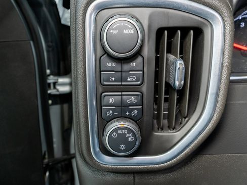 Used 2021 Chevrolet Silverado 1500 RST image 30