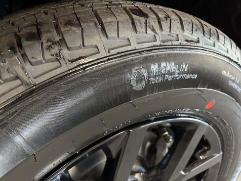 New 2026 Jeep Grand Cherokee Altitude AWD/4WD image 12