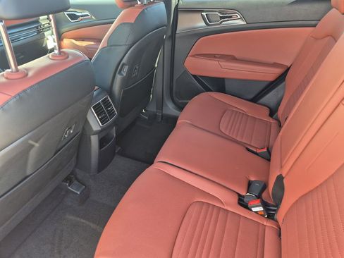 New 2026 Kia Sportage SX image 12