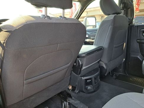 Used 2024 RAM 3500 Big Horn image 23