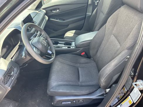 Used 2024 Honda Accord EX image 10