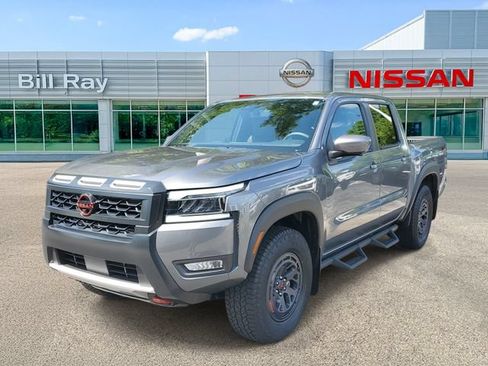 Certified 2025 Nissan Frontier PRO-4X w/ Pro Premium Package AWD/4WD image 2