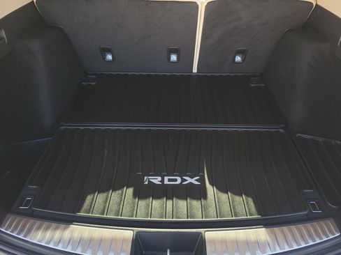 Certified 2024 Acura RDX SH-AWD w/ Advance Package image 10