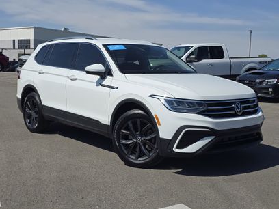 Certified 2024 Volkswagen Tiguan SE