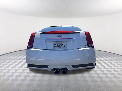 Used 2015 Cadillac CTS V RWD image 6