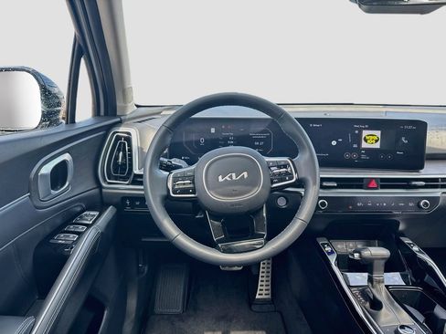 Certified 2024 Kia Sorento SX AWD/4WD image 26