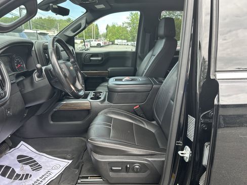 Used 2019 Chevrolet Silverado 1500 High Country w/ High Country Premium Package AWD/4WD image 11