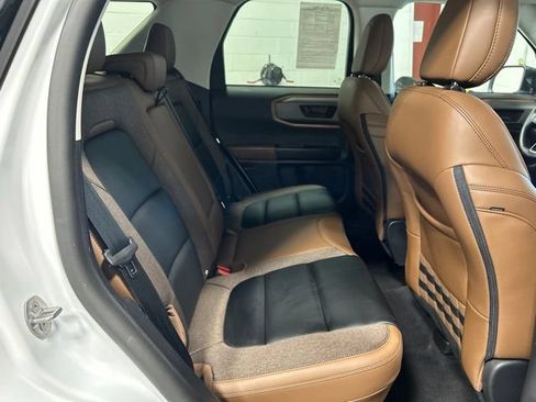 Used 2025 Ford Bronco Sport Outer Banks AWD/4WD image 17