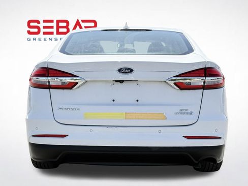 Used 2019 Ford Fusion SE image 9