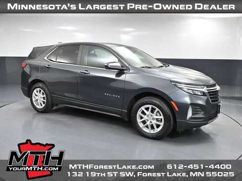 Used 2022 Chevrolet Equinox LT image 1