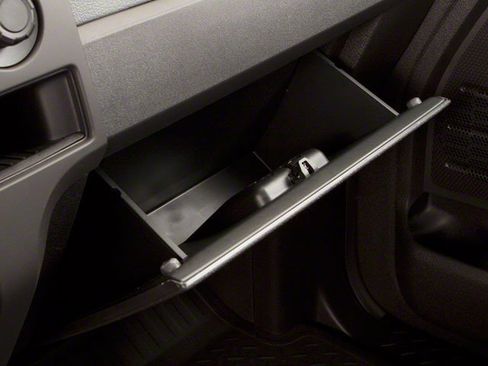 Used 2010 Ford F150 STX RWD image 15