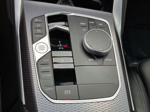 Used 2025 BMW M440i Coupe w/ Premium Package image 26