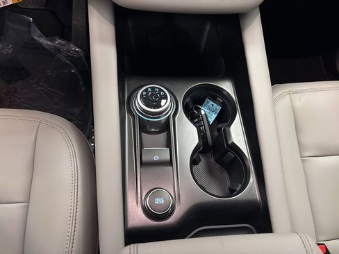 New 2026 Ford Explorer Active w/ Active Comfort Package image 21