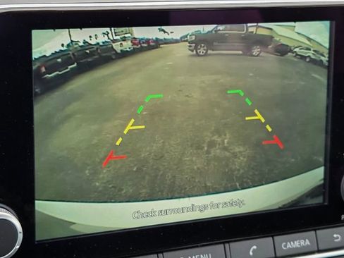 Used 2023 Nissan Sentra SV image 20