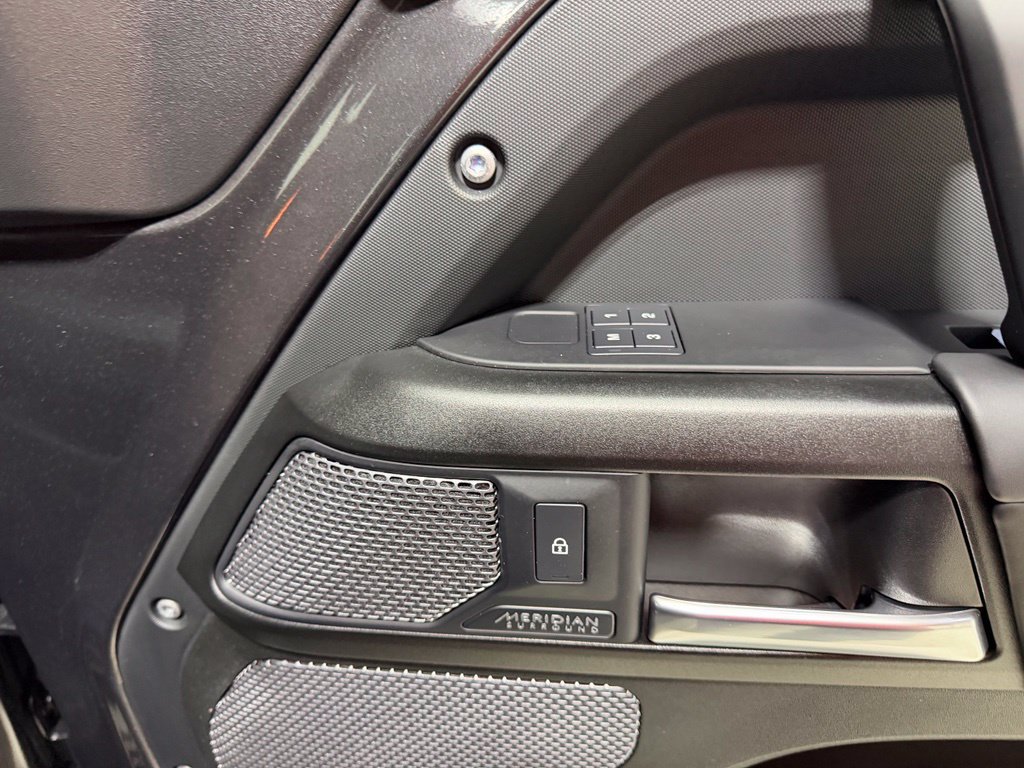 Used 2023 Land Rover Defender 110 Carpathian Edition AWD/4WD image 50