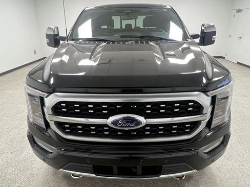 Used 2023 Ford F150 Platinum w/ FX4 Off-Road Package AWD/4WD image 3