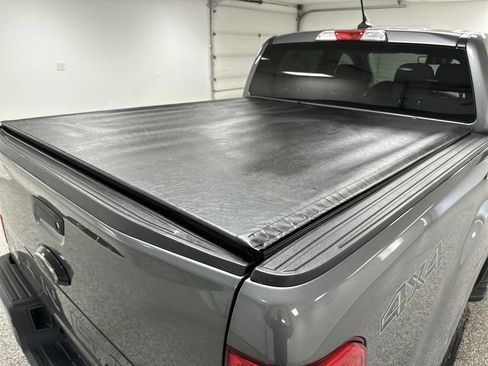 Used 2021 Ford Ranger XLT w/ Equipment Group 301A Mid AWD/4WD image 28