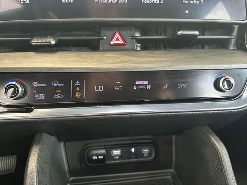 Certified 2023 Kia Sportage X-Line w/ X-Line Premium Package image 19