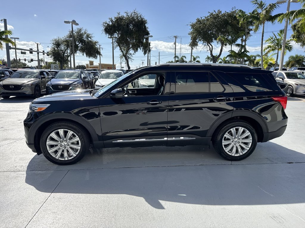 Used 2023 Ford Explorer Limited w/ Limited Technology Package RWD image 11