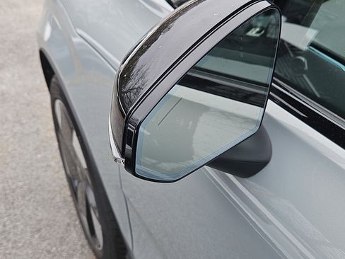 New 2026 Volvo EX30 Ultra image 11