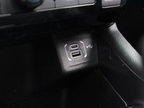 Used 2025 Jeep Compass Latitude w/ Sun & Sound Group image 14