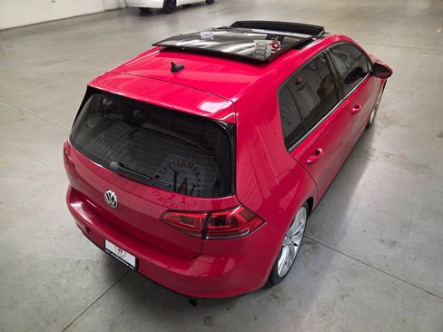 Used 2016 Volkswagen GTI Autobahn w/ Lighting Package (SEL) FWD image 7