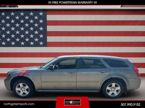 Used 2005 Dodge Magnum SE image 7
