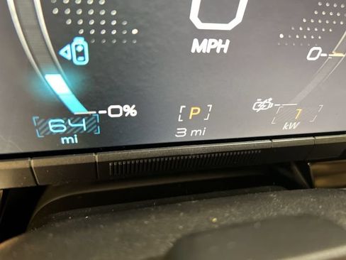 New 2025 GMC Hummer EV 2X AWD/4WD image 11