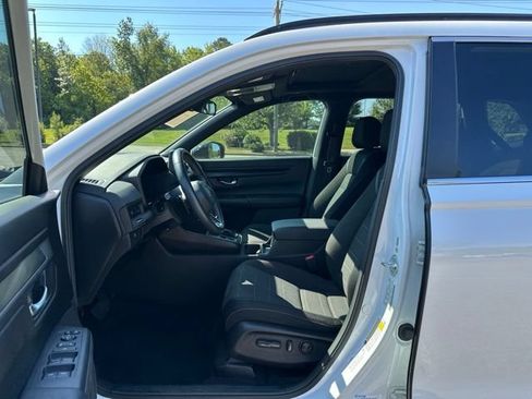 Used 2023 Honda CR-V Sport image 9