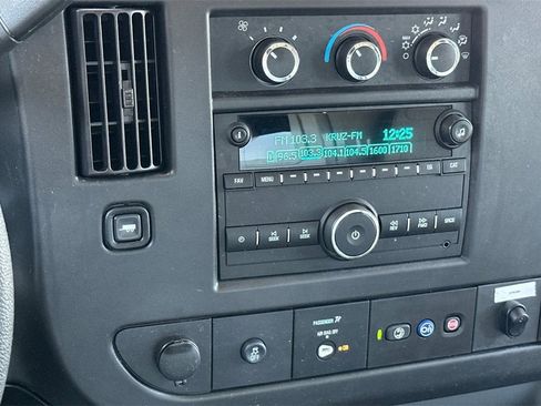 New 2024 Chevrolet Express 3500 w/ Power Convenience Package image 18