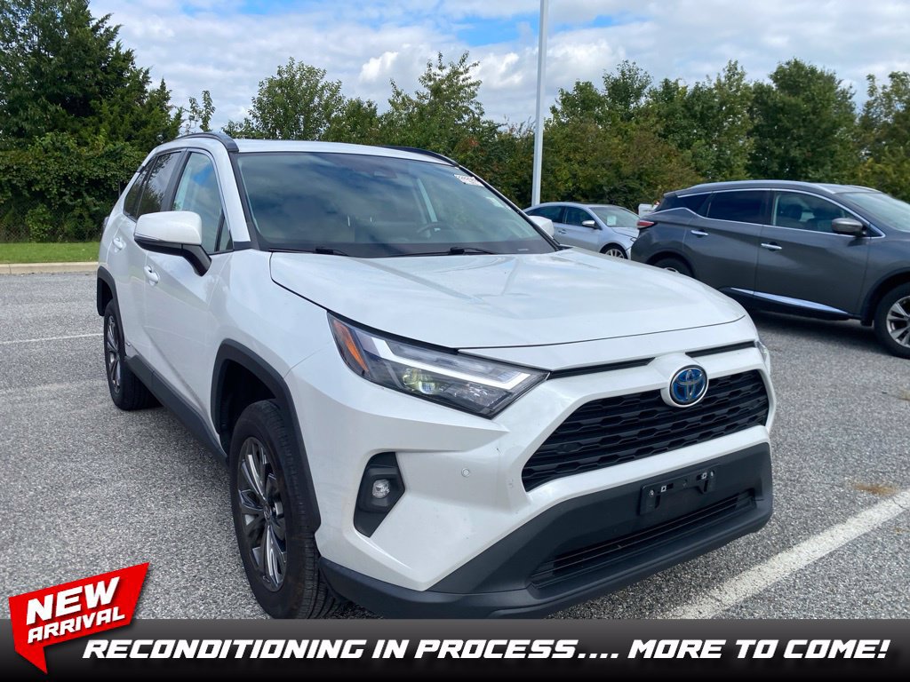 Used 2024 Toyota RAV4 XLE Premium w/ Weather Package AWD/4WD image 1