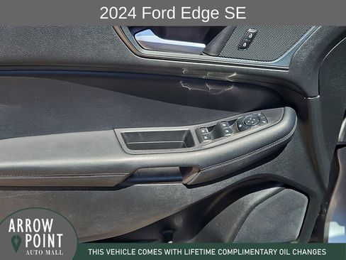 Used 2024 Ford Edge SE AWD/4WD image 21