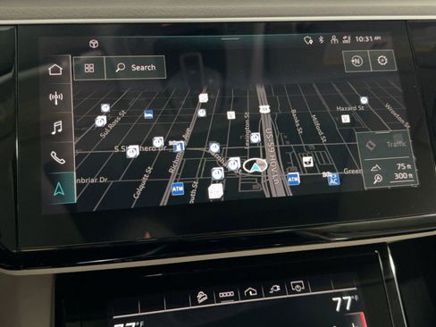 Used 2022 Audi e-tron Premium Plus w/ Premium Plus Package image 24